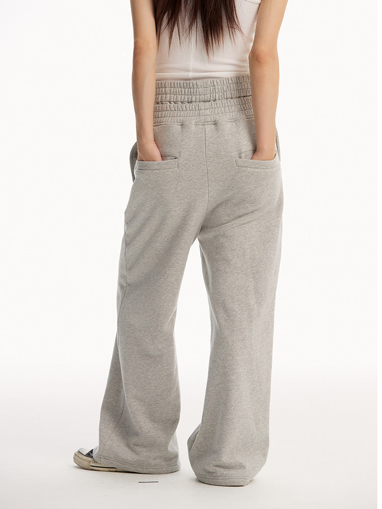 EAC–TwinBelt Crest Baggy Sweatpants