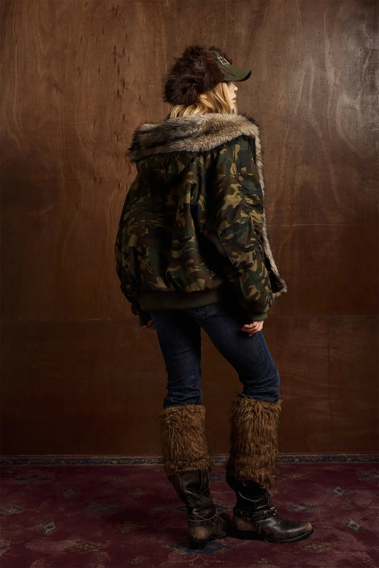 EAC–Faux Fur Trim Hooded Camouflage Layered Jacket