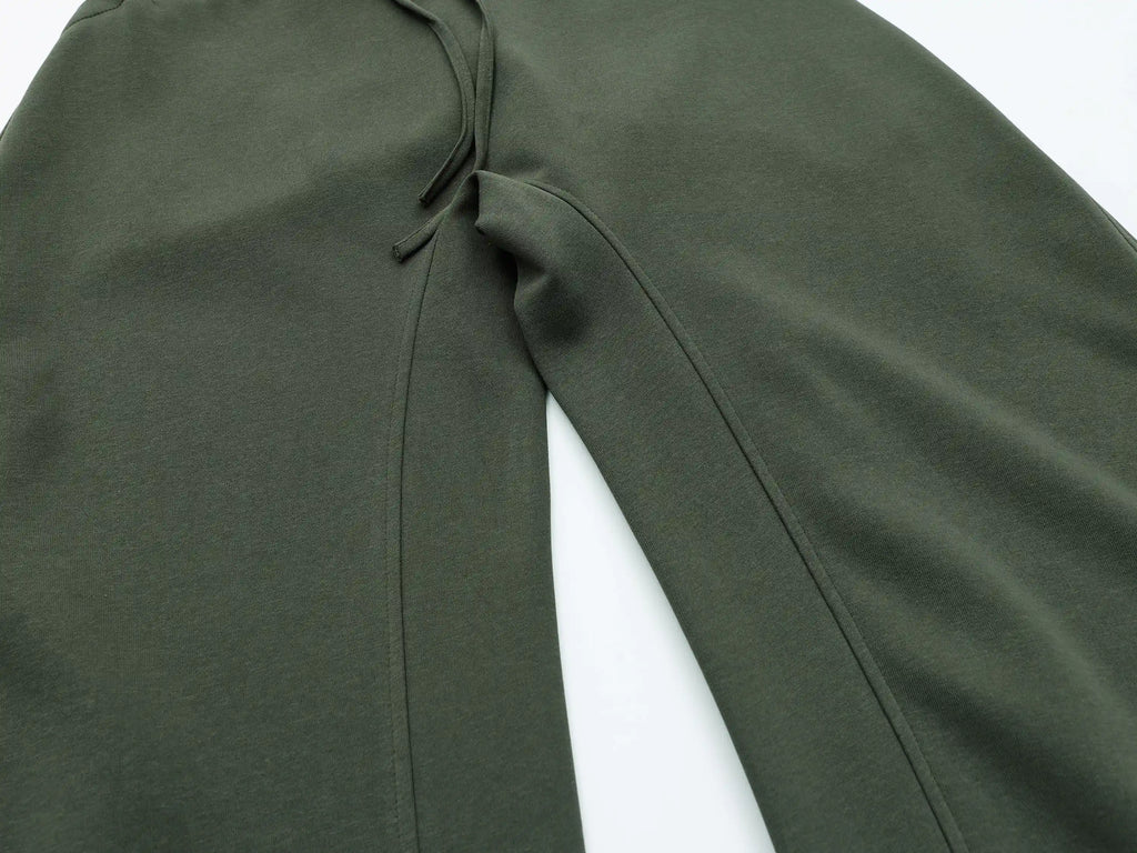 EAC – Curved-Fit Sweatpants