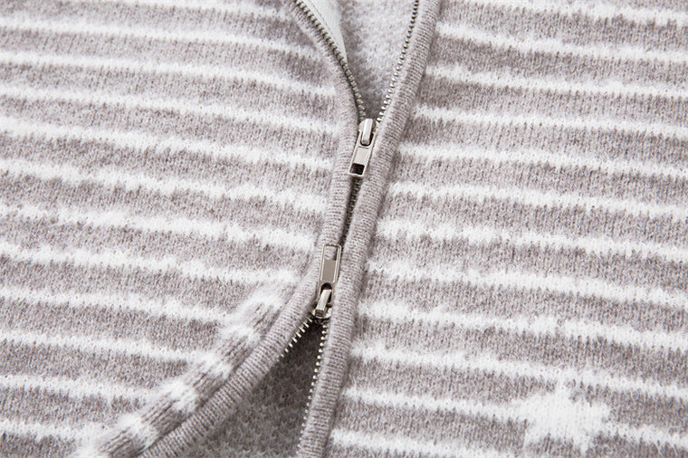 EAC–Star Stripe Fur-Trim Hooded Knit