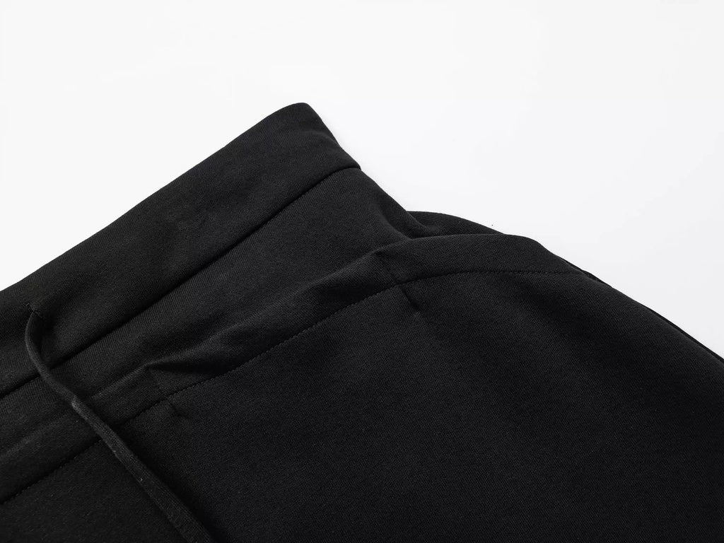 EAC – Curved-Fit Sweatpants