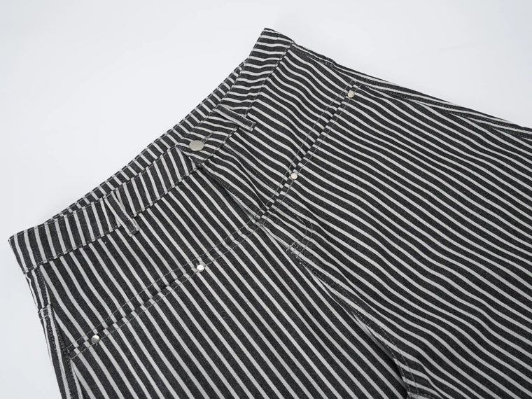 EAC – Curved-Leg Stripe Jeans