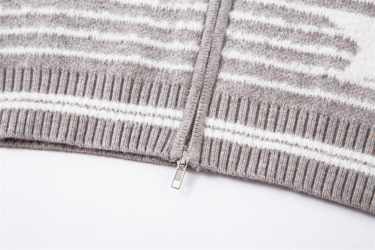 EAC–Star Stripe Fur-Trim Hooded Knit