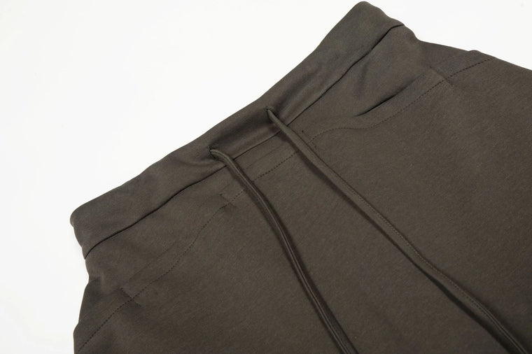EAC – Curved-Fit Sweatpants