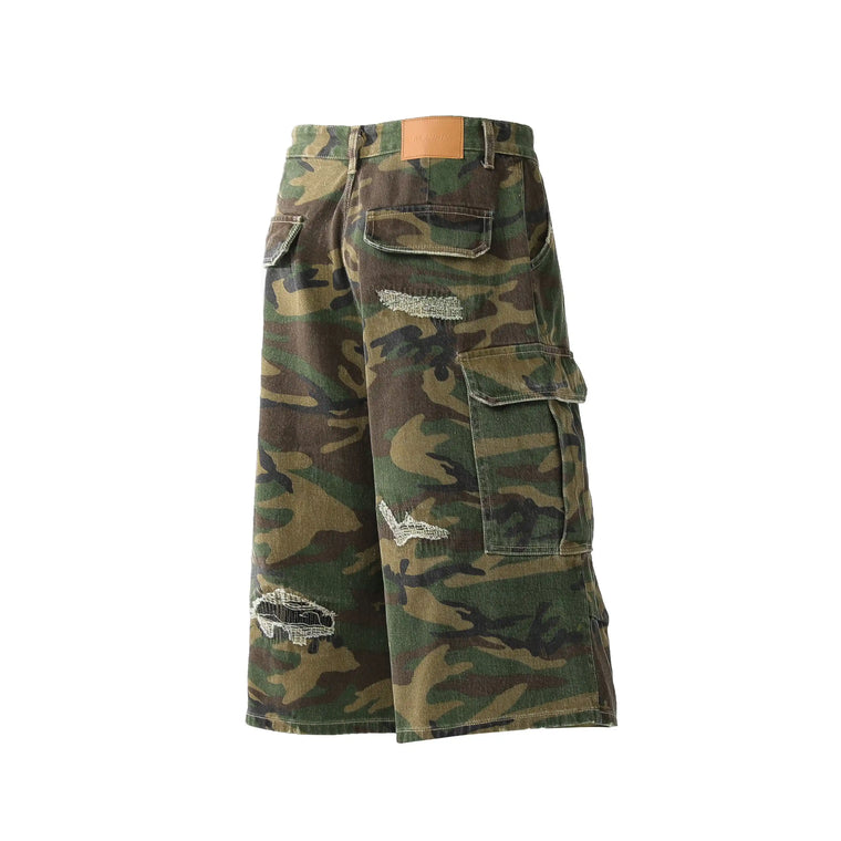 EAC – Distressed Camo Cargo Jorts