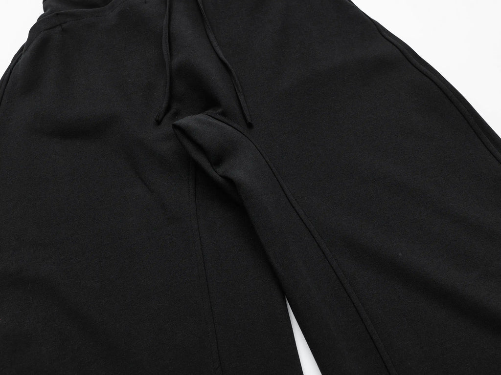 EAC – Curved-Fit Sweatpants