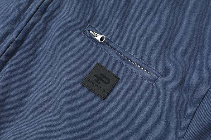 EAC–Barn-Inspired Padded Zip Jacket