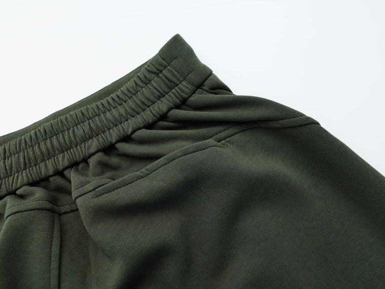 EAC – Curved-Fit Sweatpants