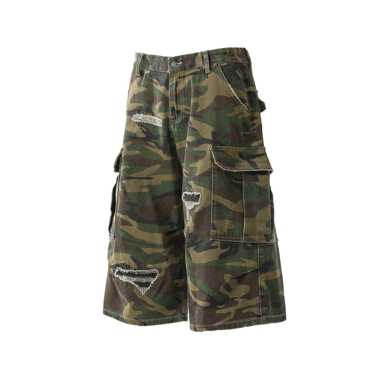 EAC – Distressed Camo Cargo Jorts